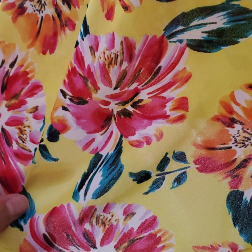 Blouse - Picture 2 of 4